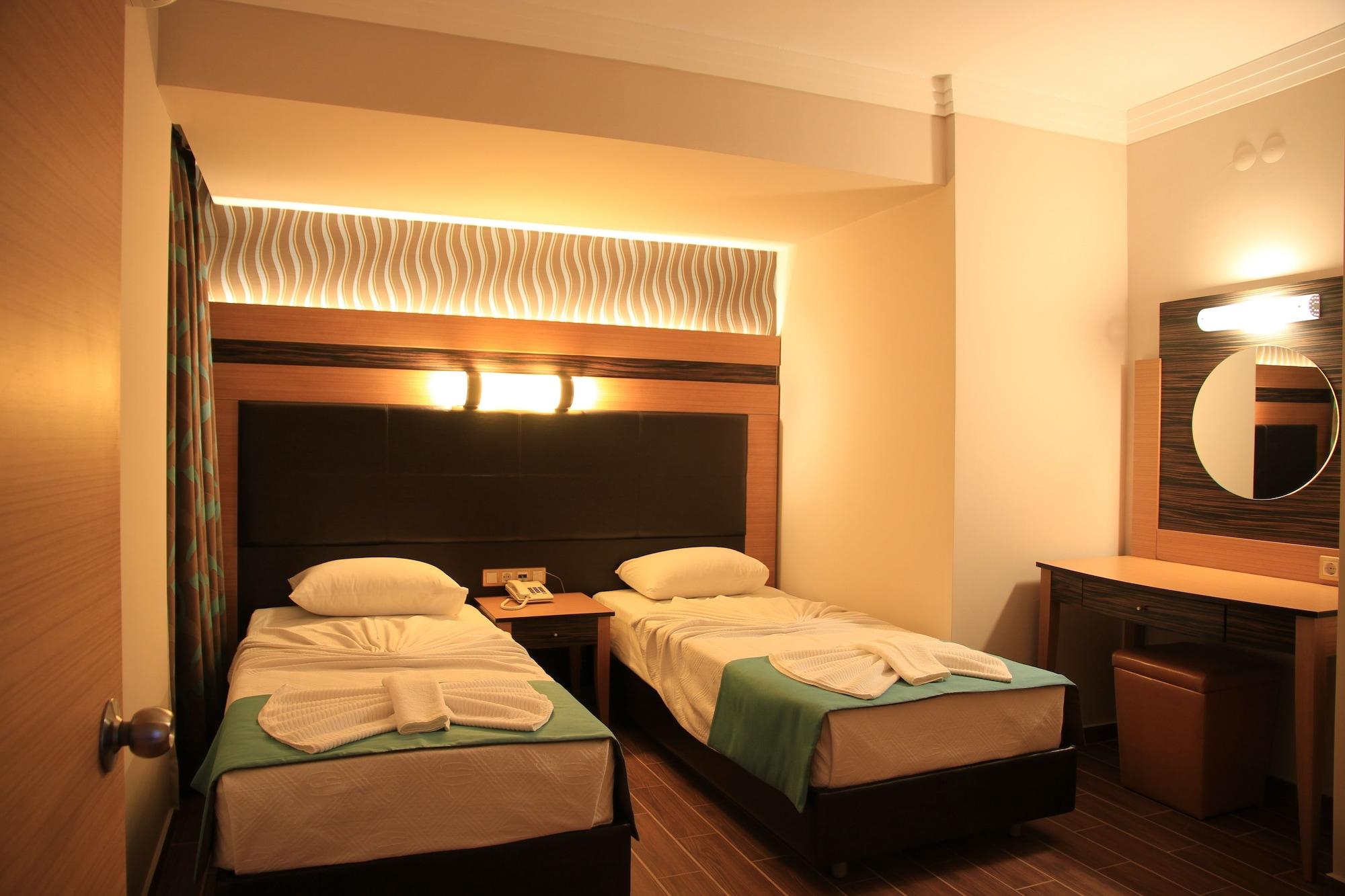 Hotel Club Alpina Marmaris Exterior foto