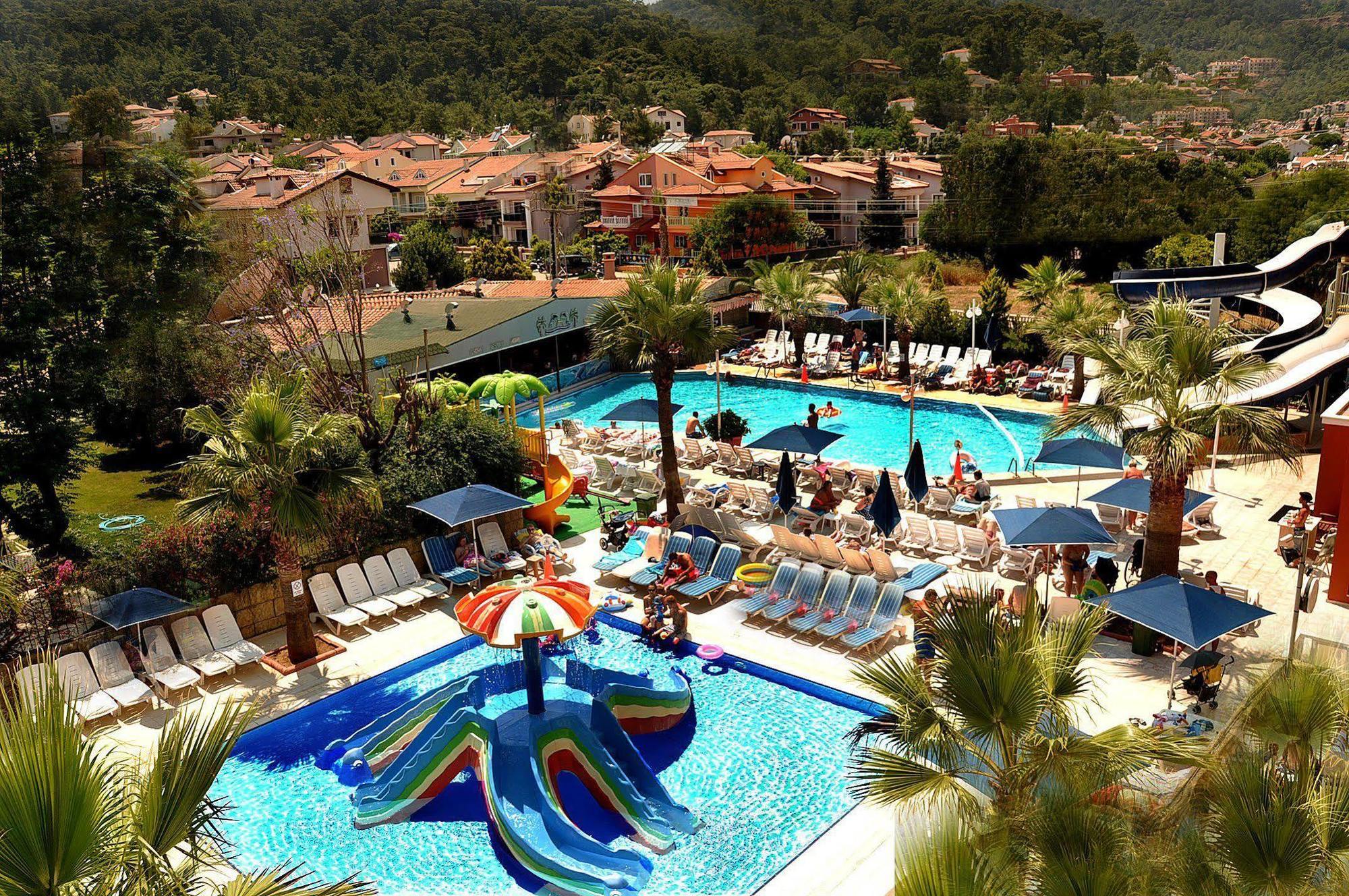Hotel Club Alpina Marmaris Exterior foto