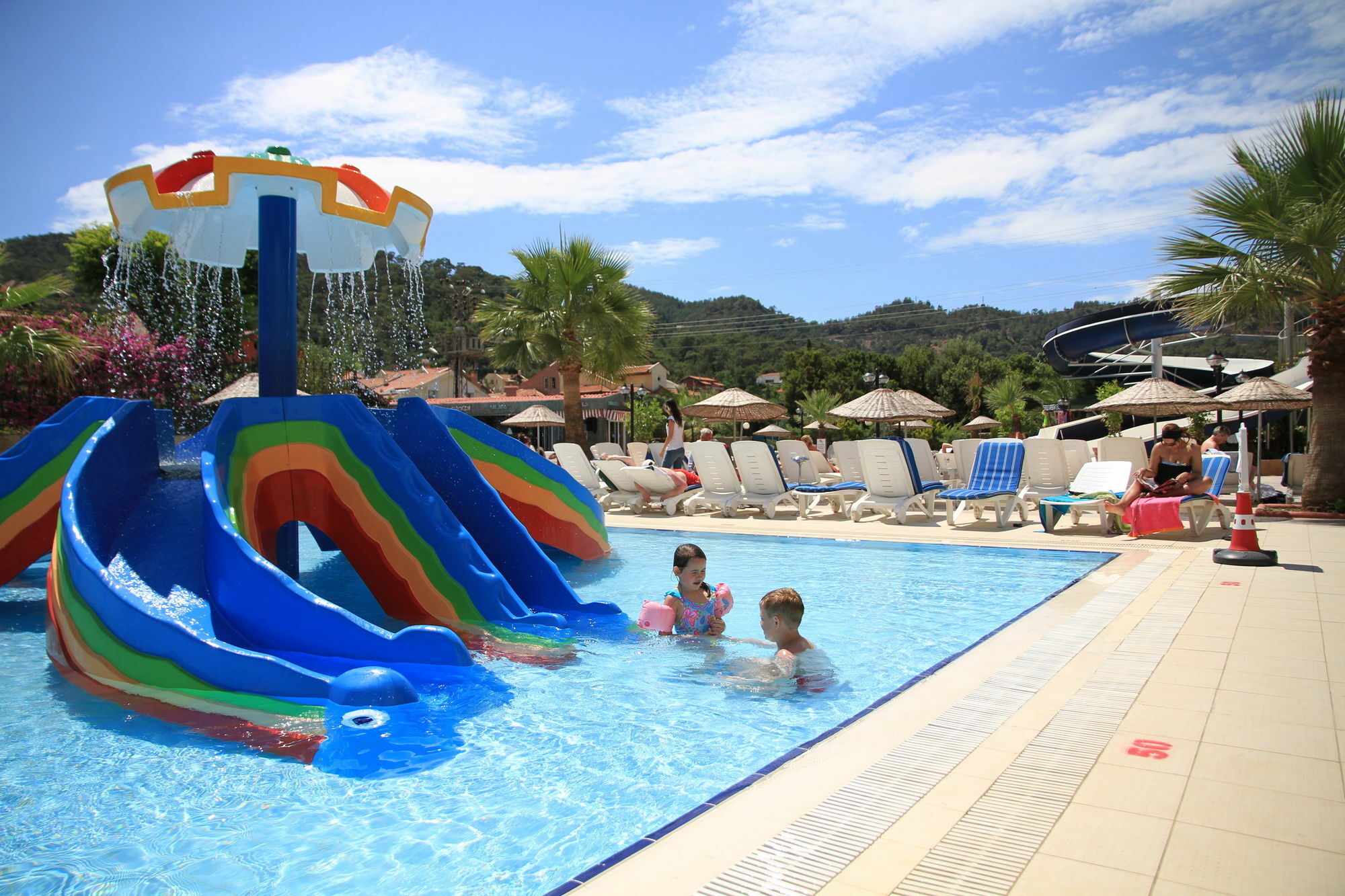 Hotel Club Alpina Marmaris Exterior foto